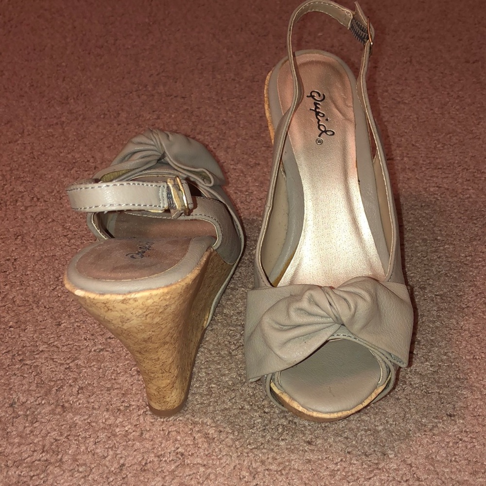 Bow Wedges